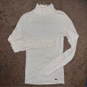 Hollister Women's Cream Long Sleeve Turtleneck